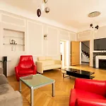 Arc De Triomphe - In - Ac & Parking * Paris