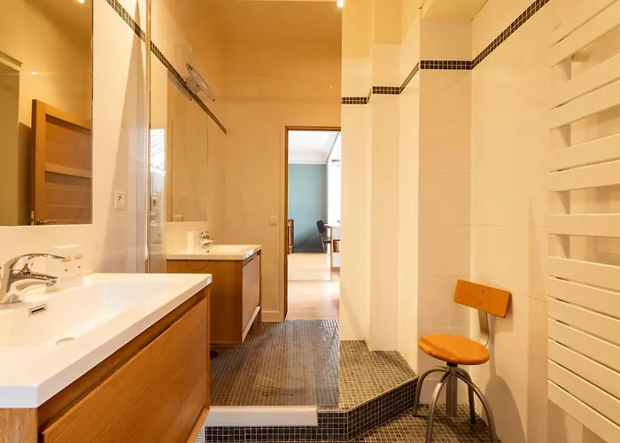 Arc De Triomphe - In - Ac & Jacuzzi